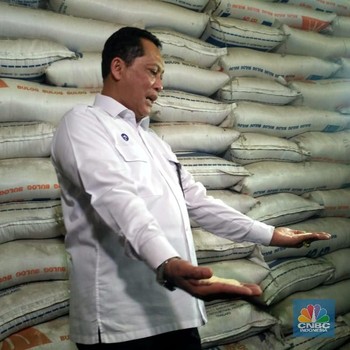 Catat! Buwas Pastikan Stok Beras Aman Sampai Lebaran