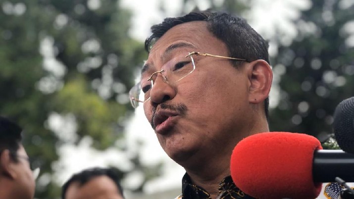 Terawan: Virus Corona Penyakit yang Bisa Sembuh Sendiri Demikian disampaikan Terawan kepada wartawan di Istana Kepresidenan, Jakarta, Senin (2/3/2020).