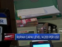 Melemah, Rupiah Sentuh Level 14.200 Per USD