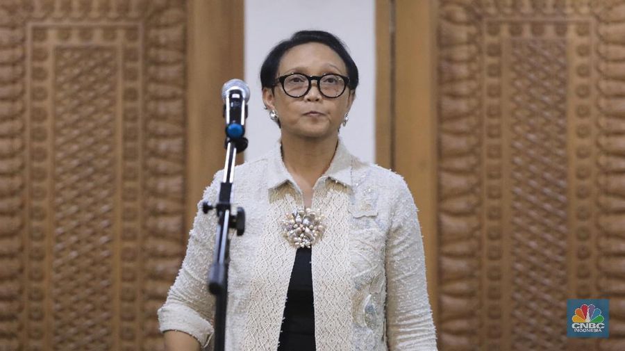Pemerintah memberangkatakan tim evakuasi untuk memulangkan 68 Warga Negara Indonesia (WNI) dari total 70 WNI yang berada di kapal pesiar Diamond Princess.