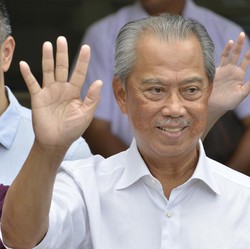 Game of Thrones Malaysia! Muhyiddin: Saya Perdana Menteri Sah
