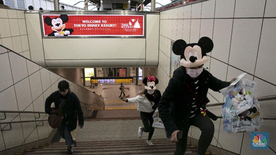 Disneyland dan DisneySea tutup. Begini penampakannya yang dirangkum dalam berita foto.