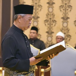 Malaysia Panas! PM Muhyiddin: Tiada Kebenaran di Klaim Anwar