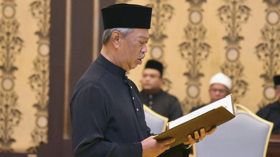 Sebelum dilantik sebagai PM ke-8 Malaysia, Muhyiddn menjabat sebagai Menteri Dalam Negeri Malaysia sejak 21 Mei 2018.