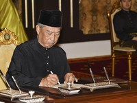 Bukan Mahathir atau Anwar, Pria Keturunan RI PM Baru Malaysia