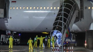 FOTO: Kedatangan WNI Kru Kapal Diamond Princess di Kertajati