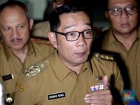 Lawan Corona, Jabar Bentuk Crisis Center COVID-19