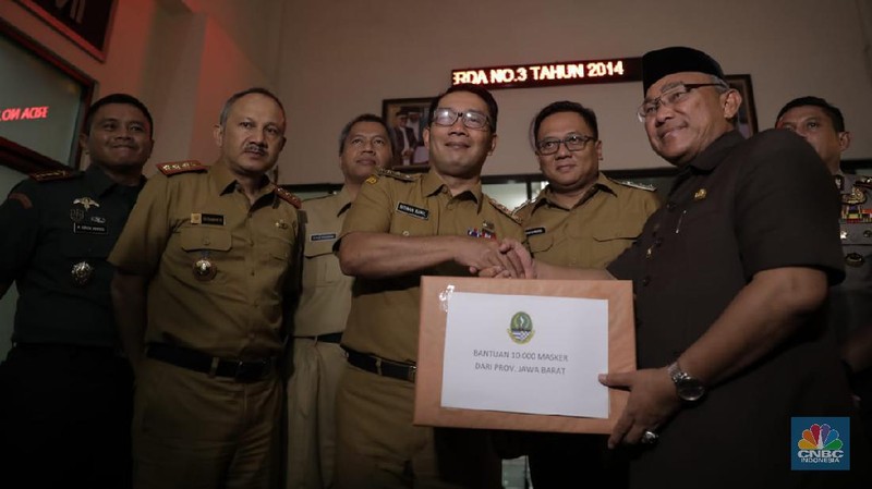 Gubernur Jawa Barat Ridwan Kamil menegaskan bahwa belum ada bukti bahwa kota Depok sudah tertular virus corona (Covid-19).