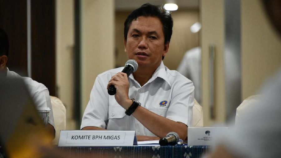 Badan Pengatur Hilir Minyak dan Gas Bumi (BPH Migas) mengadakan public hearing untuk meninjau kembali tarif pengangkutan gas bumi.