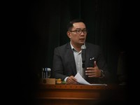 Alert Kang Emil! Kasus Positif Covid-19 Jabar Tembus 100 Ribu