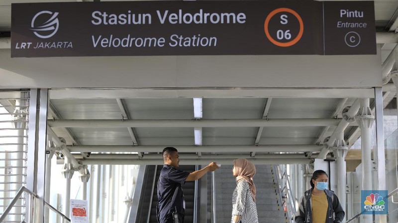 Pencegahan dilakukan di setiap sudut sarana dan prasarana LRT Jakarta.
