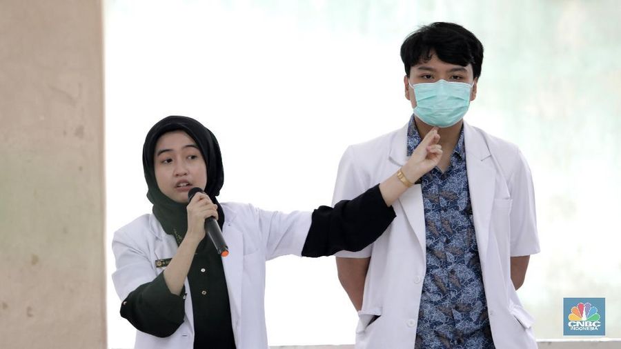 Sekolah Tunas Global Depok memiliki enam alat thermoscreening.