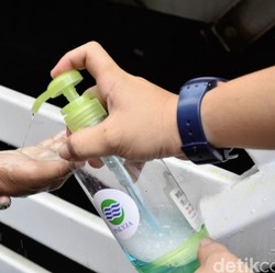 Alert! Singapura Tarik 18 Merk Hand Sanitizer Ini di Pasaran