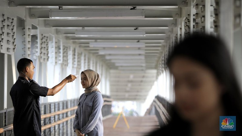Pencegahan dilakukan di setiap sudut sarana dan prasarana LRT Jakarta.