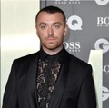 Karena Corona, Penyanyi Sam Smith Takut Pulang ke Eropa