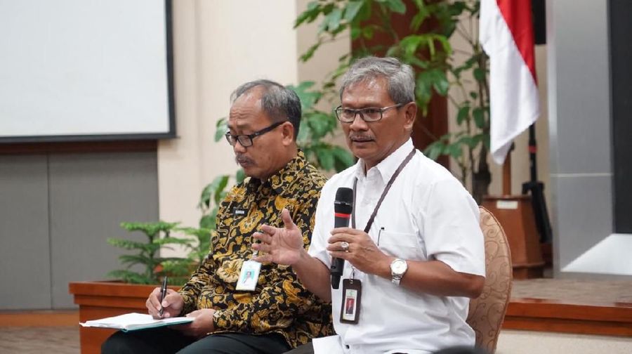 Kemenkes mengimbau masyarakat yang merasa tertular virus corona menghubungi fasilitas kesehatan terdekat atau konsultasi langsung dengan dokter lewat aplikasi.