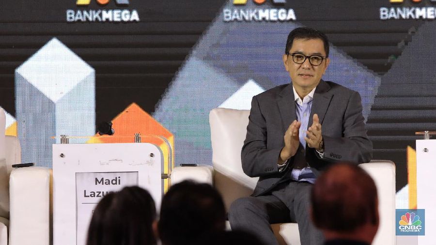 Madi Lazuardi Direktur Credit. (CNBC Indonesia/Andrean Kristianto)