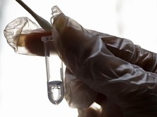 Hampir 100 Ribu Kasus, Adakah Vaksin Obat Corona?
