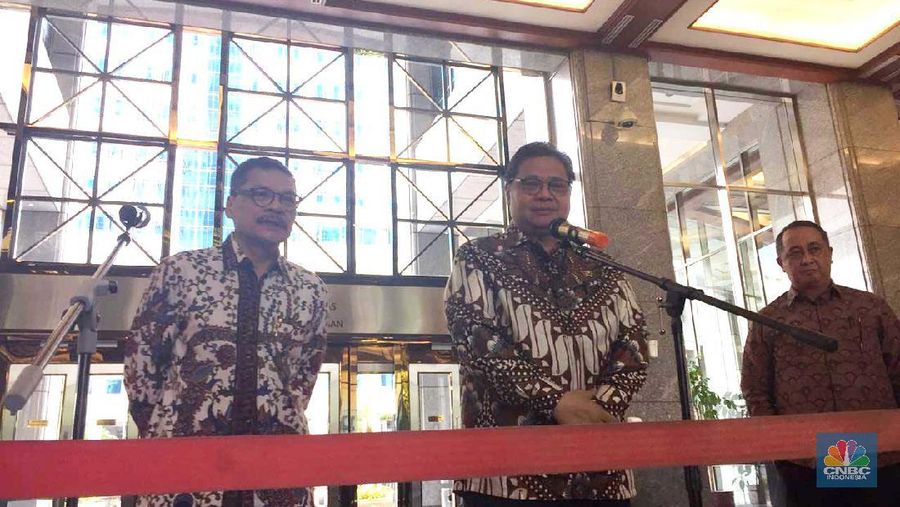 Sejumlah bank berkomitmen percepat transmisi kebijakan moneter guna menjaga pertumbuhan ekonomi, di tengah tantangan global terutama wabah Virus Corona.