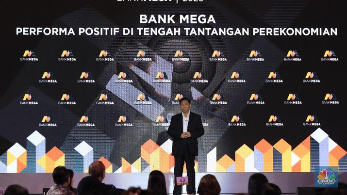 Kostaman Thayib di acara Public Expose Bank Mega 2020. (CNBC Indonesia/ Andrean Kristianto) Kostaman Thayib di acara Public Expose Bank Mega 2020. (CNBC Indonesia/ Andrean Kristianto)