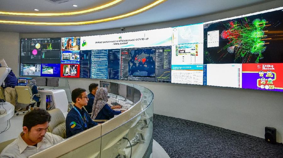 Pusat Informasi dan Koordinasi COVID-19 Jawa Barat (PIKOBAR) resmi beroperasi.