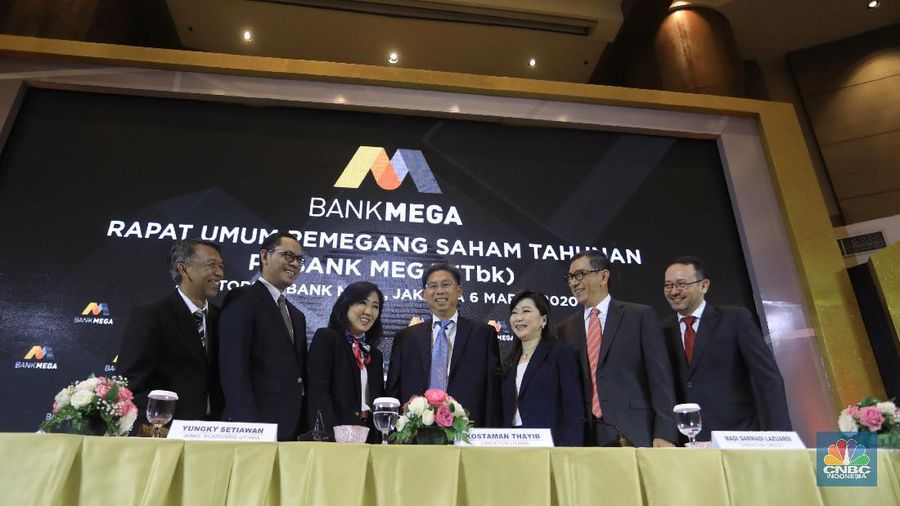 PT Bank Mega Tbk (MEGA) akan membagikan dividen senilai Rp 1 triliun, atau 50% dari laba bersih 2019 sebesar Rp 2 triliun.