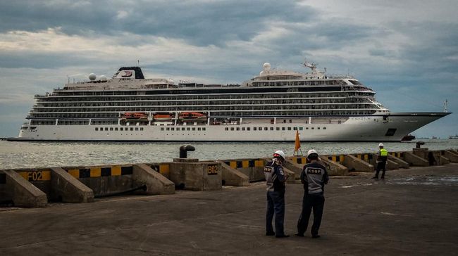 Kru dan Penumpang Viking Sun Diizinkan Turun Singgah di Bali