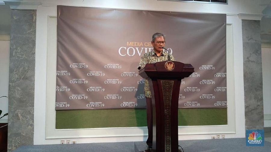 Pemerintah mencatat penambahan jumlah pasien yang positif terjangkit virus corona (Covid-19).