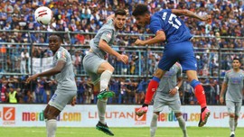 Liga 1 dan 2 Disetop Sementara karena Virus Corona