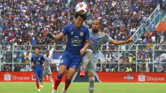 PSS vs Persib, Pelatih Setuju Liga 1 Disetop karena Corona