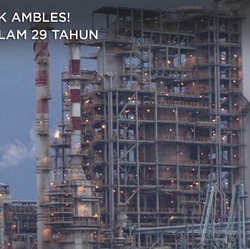 Harga Minyak Ambles! Terparah dalam 29 Tahun