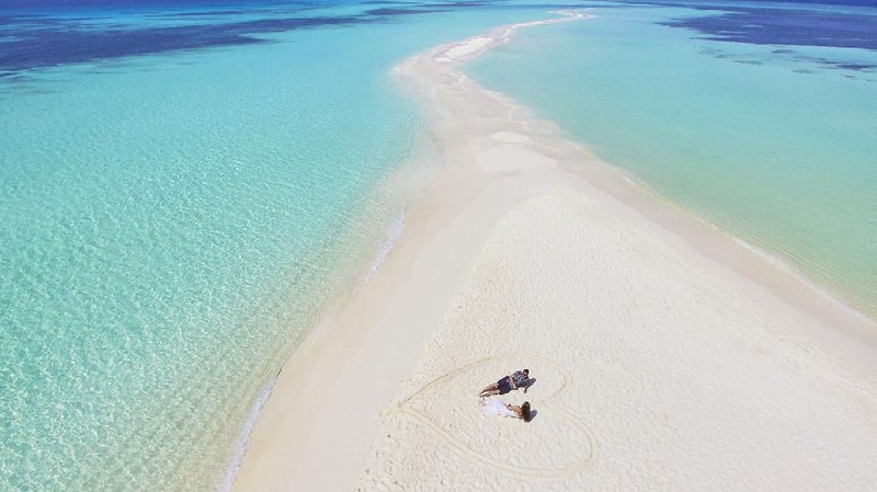Pembukaan pulau kembali masih menunggu pengumuman pemerintah mengenai ada atau tidaknya pasien positif corona di sana.