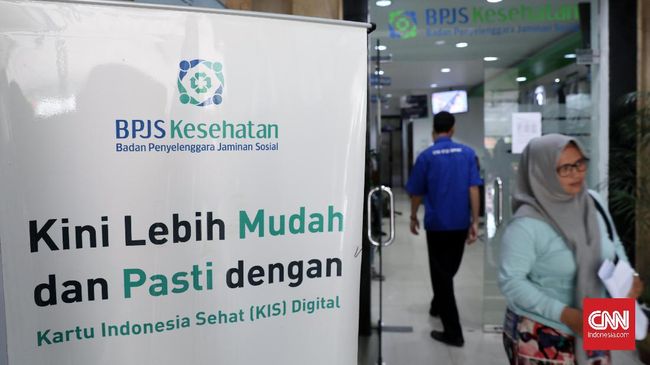 Iuran BPJS Batal Naik, Warga Kecewa Tak Ada Lebih Bayar - CNN Indonesia