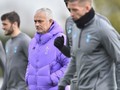 Tottenham Kritik Latihan Mourinho yang Abaikan Jaga Jarak