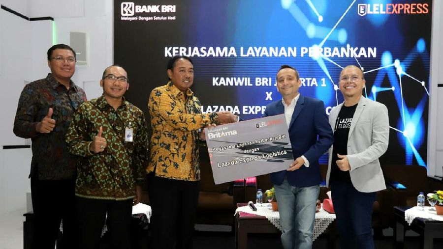 BBRI menjalin sinergi dengan Lazada Express dalam kaitannya memberi kemudahan terhadap para kurir mitra untuk memiliki rekening bank.