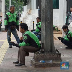 Soal Ojol Bawa Penumpang, Kemenhub: Anies Harus Tunduk Aturan