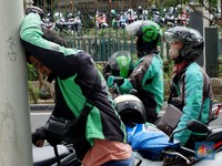 Driver Ojol Teriak Kenaikan Tarif Parkir di Jakarta Mencekik