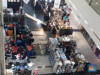 Mal Mulai Ditinggal Pengunjung Gegara Corona, Ritel Menjerit