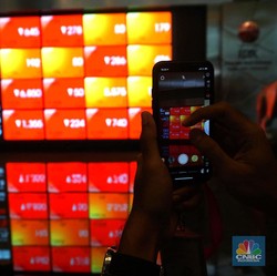 RI Resesi Teknikal, 14 Perusahaan Siap IPO tapi Kelas 