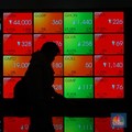 Volatilitas Tinggi, IHSG Terkapar Sendirian di Asia