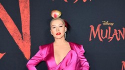 Bertahun-tahun Pakai High Heels, Tulang Kaki Christina Aguilera Rusak