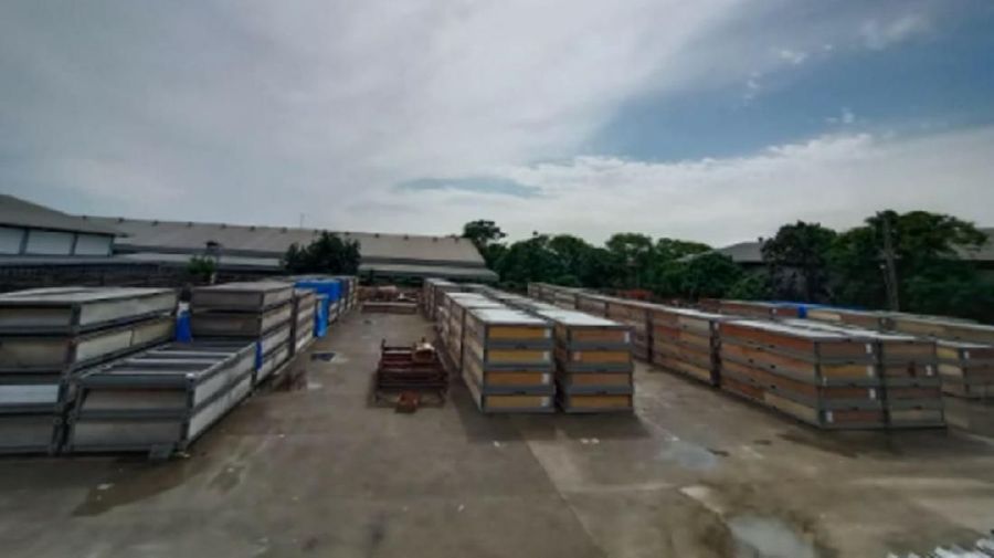 Jokowi menegaskan bahwa WNI yang pulang ke tanah air akan menyandang status Orang Dalam Pengawasan (ODP).