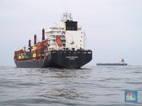 40% Kargo Dunia Numpang Lewat Laut NKRI, RI Dapat Untung?