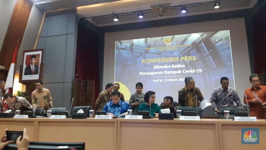 Cermati Sentimen Penggerak Pasar Hari Ini: Kasus COVID-19 di Indonesia & Berbagai Stimulus