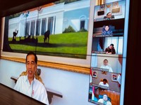 Antisipasi Tertular Corona, Jokowi Gelar Ratas Teleconference