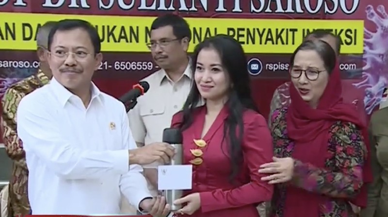 Menteri Kesehatan Terawan Agus Putranto menyatakan hari ini terdapat tiga pasien yang dirawat di RSPI Sulianti Saroso yang dinyatakan sembuh dari Covid-19.