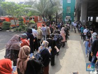 Penumpang Chaos, Anies Normalkan Jadwal Operasional MRT & TJ