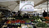 Wabah virus corona juga bukan hanya mengancam penduduk Italia, tetapi juga kemampuan lembaga kesehatan setempat untuk menanganinya. (AP Photo/Alessandra Tarantino)