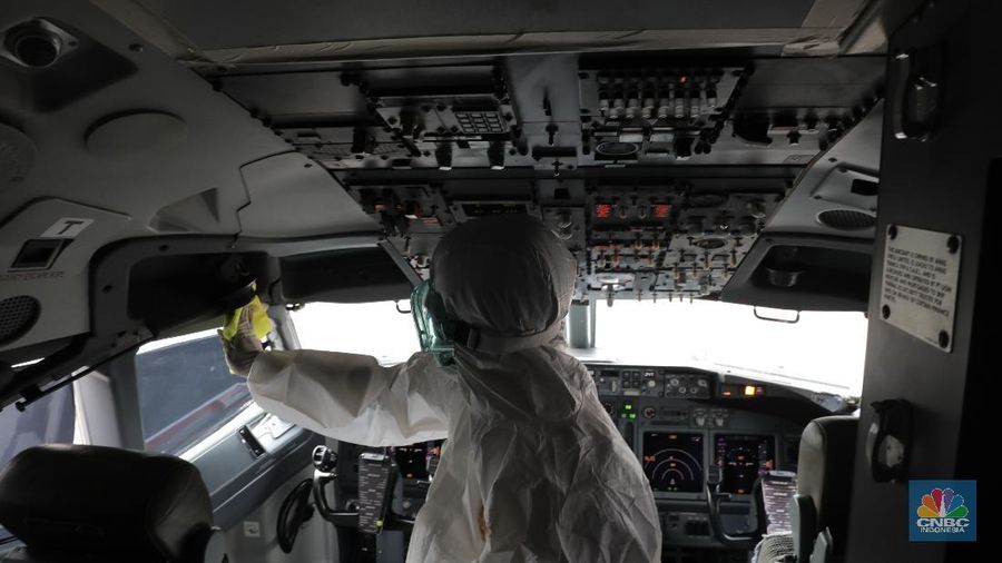 Kemenhub mengakui ada pilot maskapai nasional positif corona meninggal, saat bersamaan Lion Air menyampaikan kabar duka.