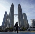 Kasus Corona 3.116, Warga Malaysia Ini Isolasi Diri di Hutan